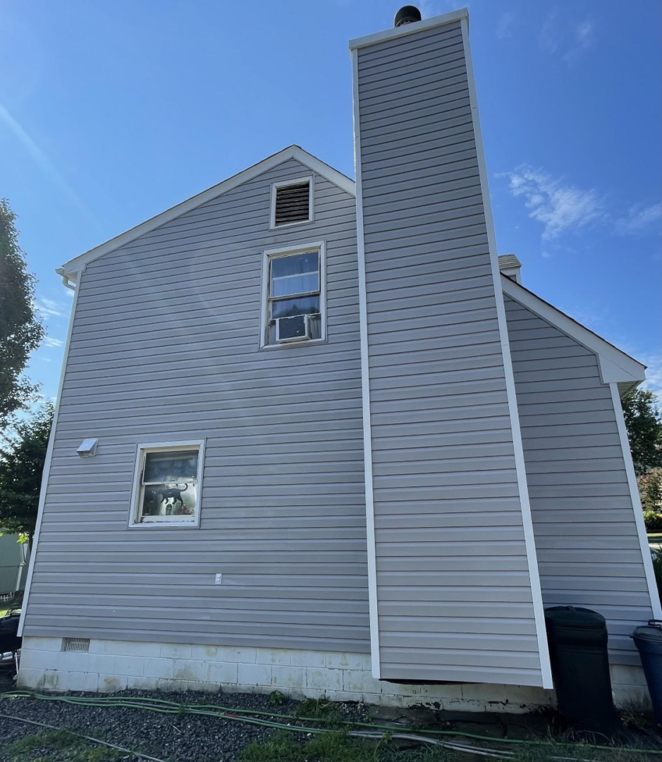 A completed residential powerwashing in Richmond, VA